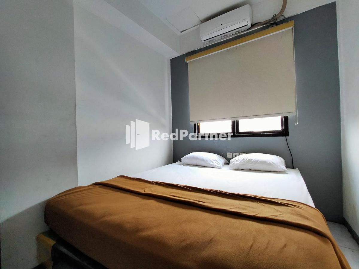 Hotel Ayu Lestari Ternate Redpartner Екстер'єр фото