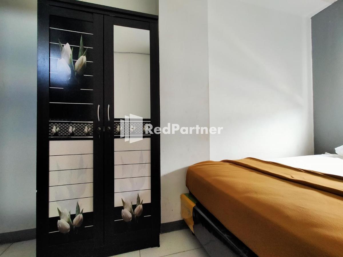 Hotel Ayu Lestari Ternate Redpartner Екстер'єр фото