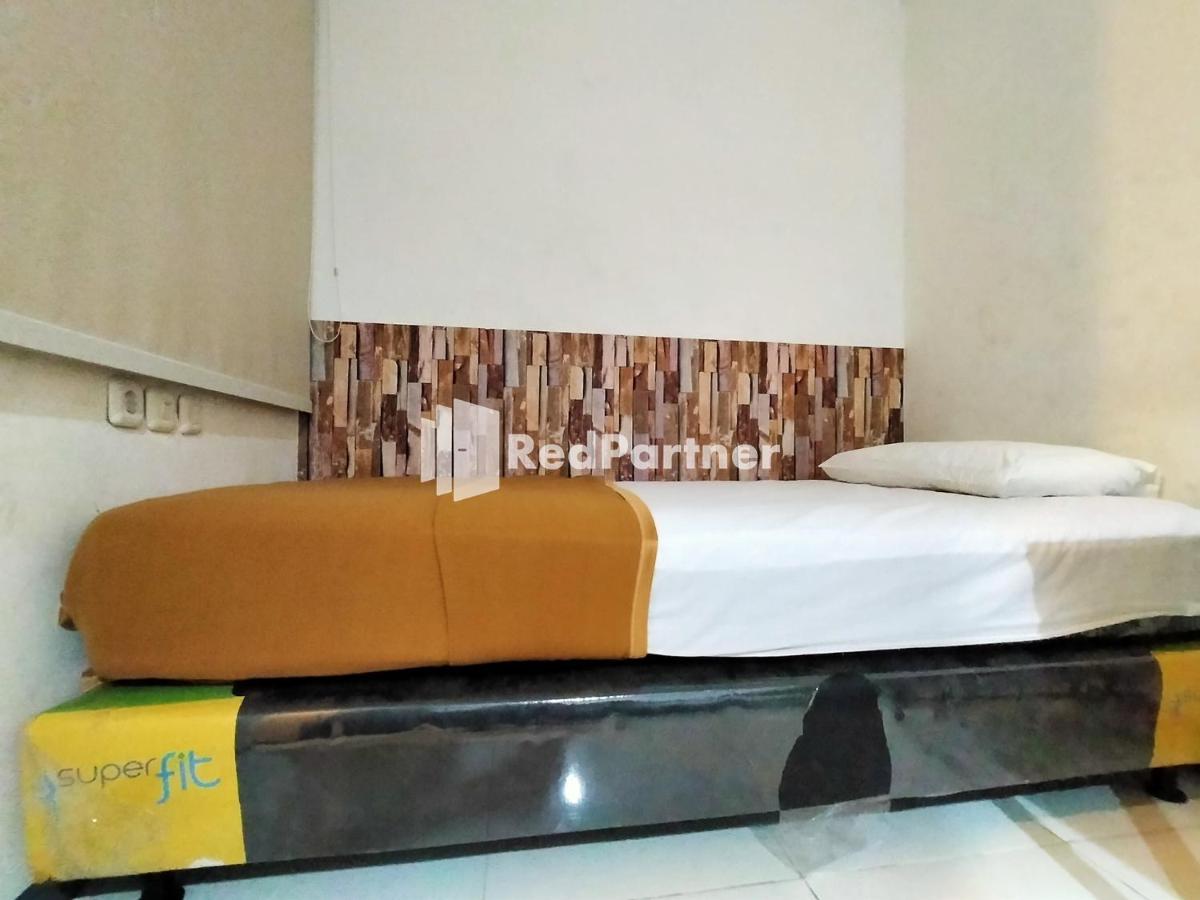 Hotel Ayu Lestari Ternate Redpartner Екстер'єр фото